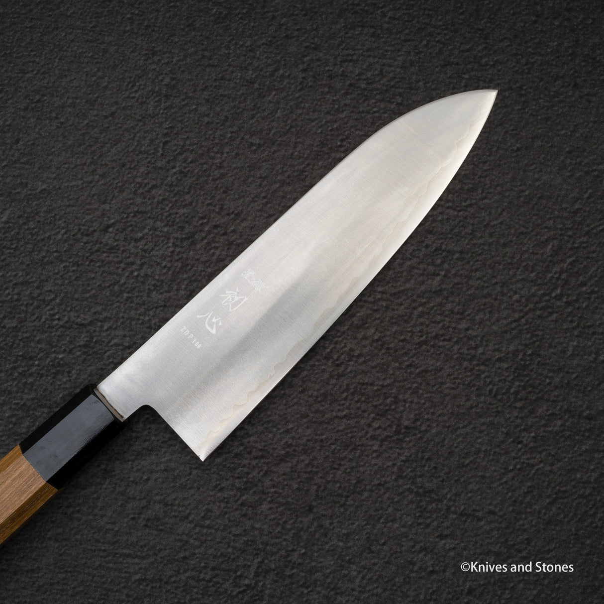 하츠코코로 하야부사 ZDP-189 산토쿠(다용도칼) 180mm