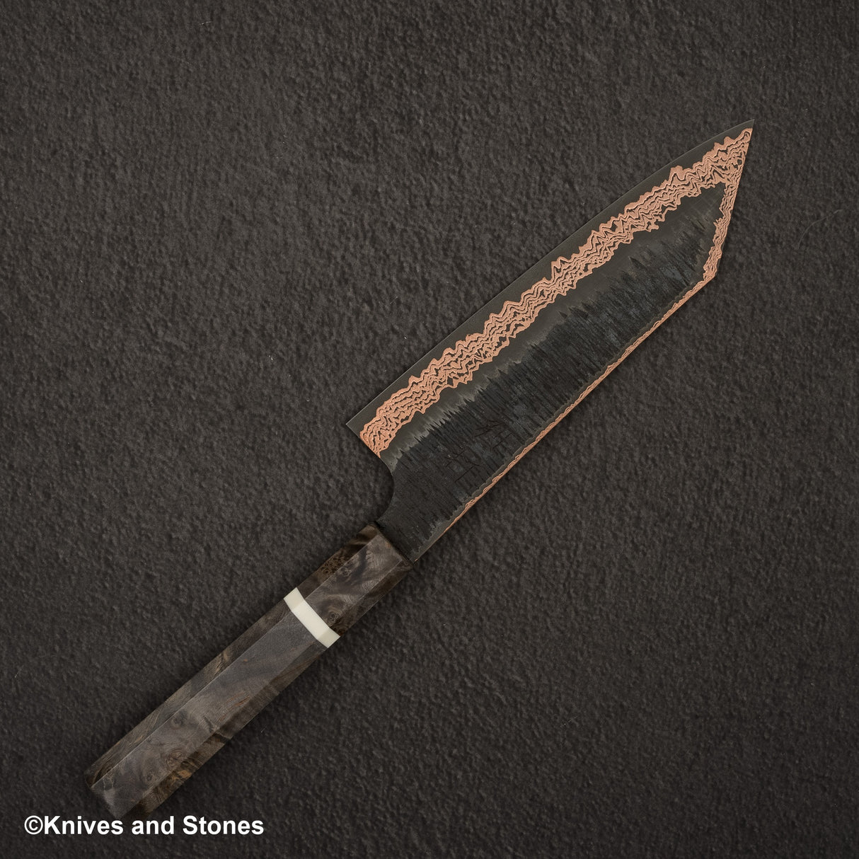 Hatsukokoro x Nigara Yorokobi SLD Copper Tsuchime Damascus Bunka 180mm Birch Handle