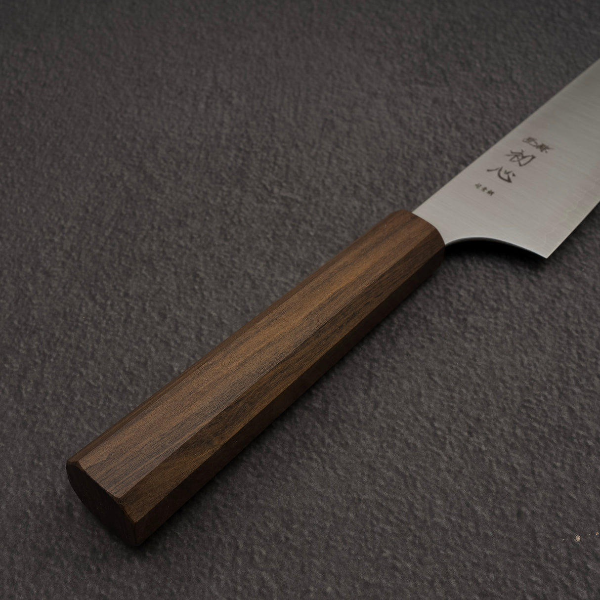 하츠코코로 하야부사 슈퍼청지 미가키 규토(셰프나이프) 210mm 블랙 차카테 핸들