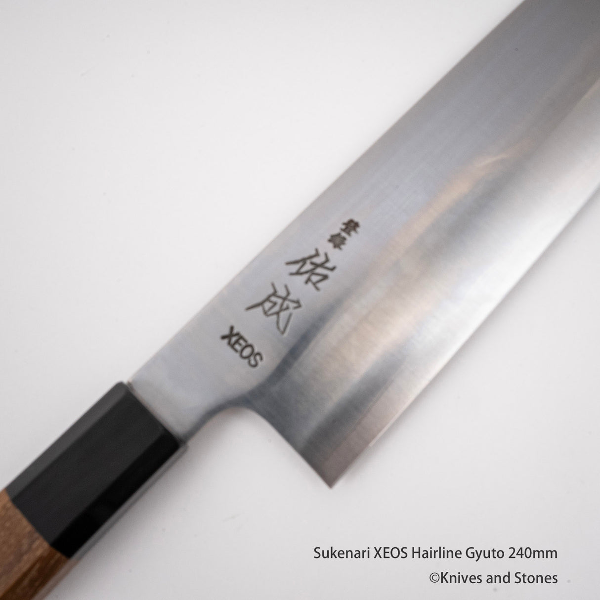 스케나리 VG XEOS 헤어라인 규토(셰프나이프) 240mm