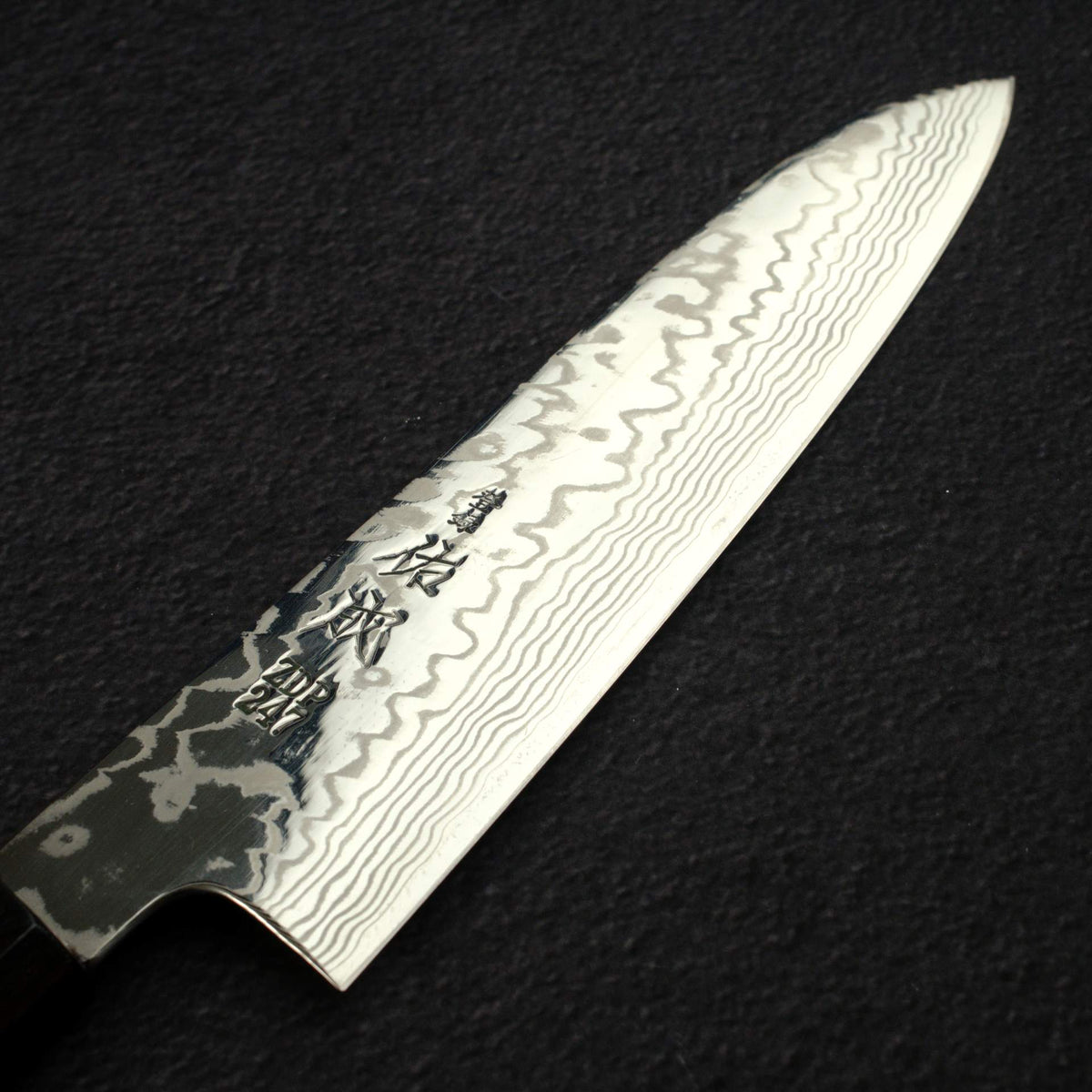 Sukenari ZDP-247 Damascus Santoku 180mm, Ebony Handle