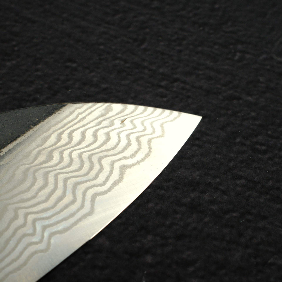 Hatsukokoro Ginsan Kurouchi Damascus Santoku 170mm Carbon Fibre Handle