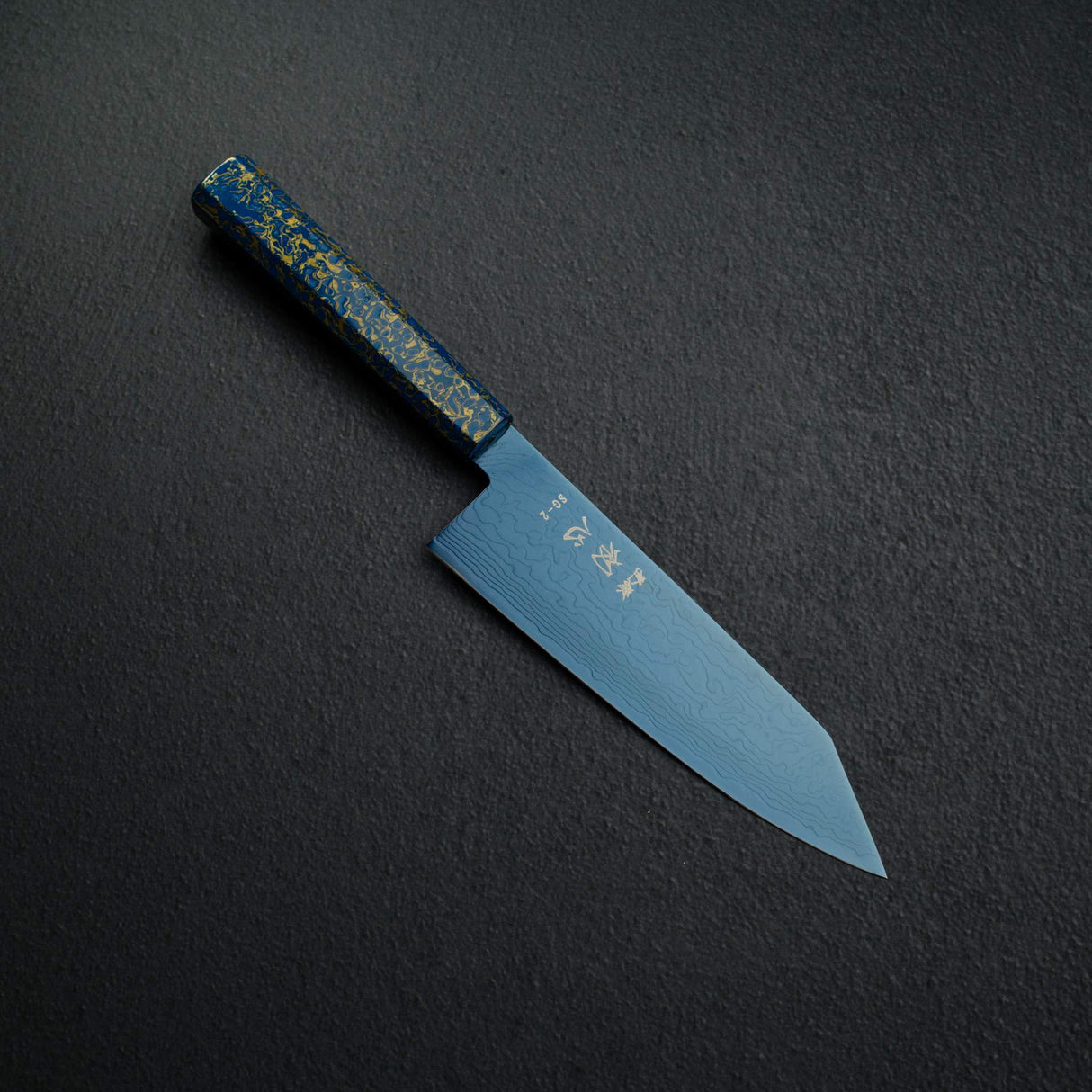 Hatsukokoro Ryuhyo SG2 Damascus Blue Bunka 180mm with Urushi handle