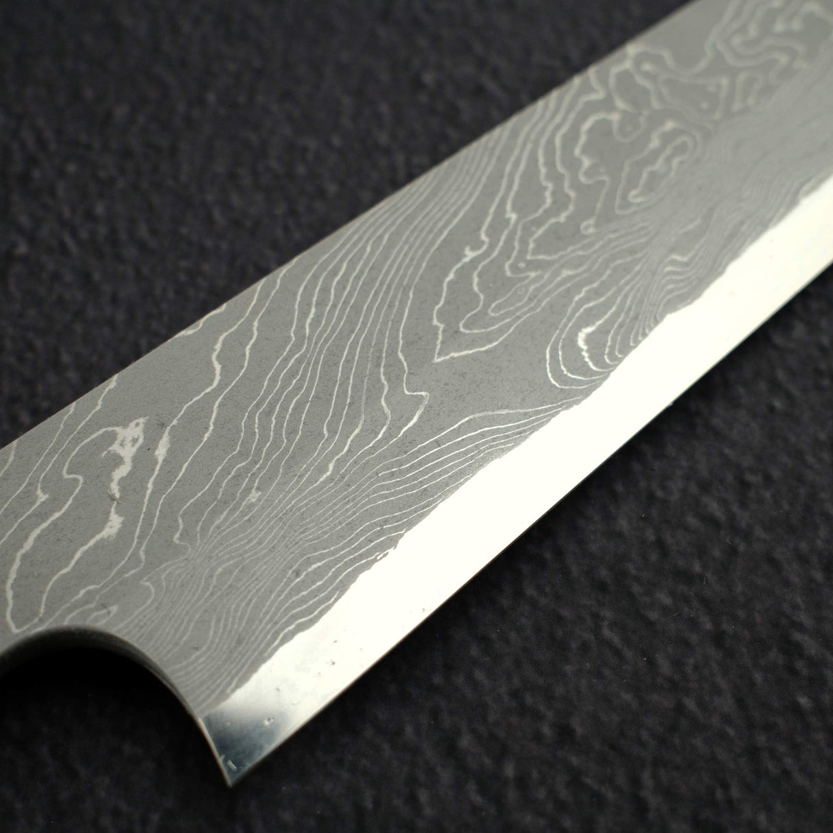 Nigara Anmon Blue 2 'Nejiri' Twist Bar Damascus Yanagiba 270mm