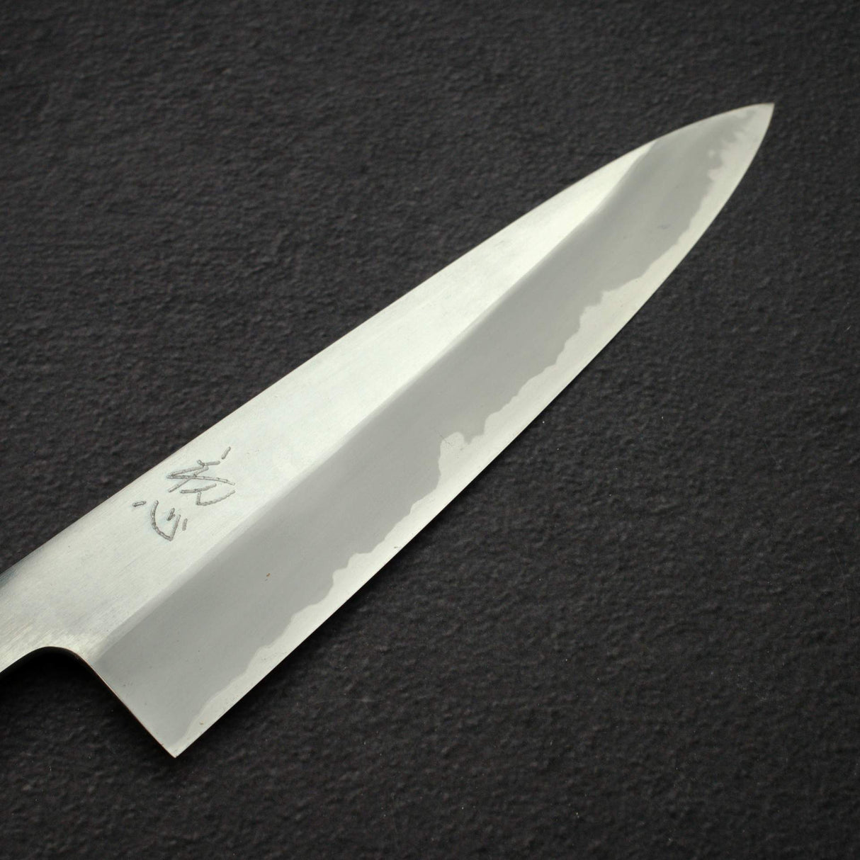 하츠코코로 코모레비 청2강 혼카스미 규토(셰프나이프) 210mm 가드 포함