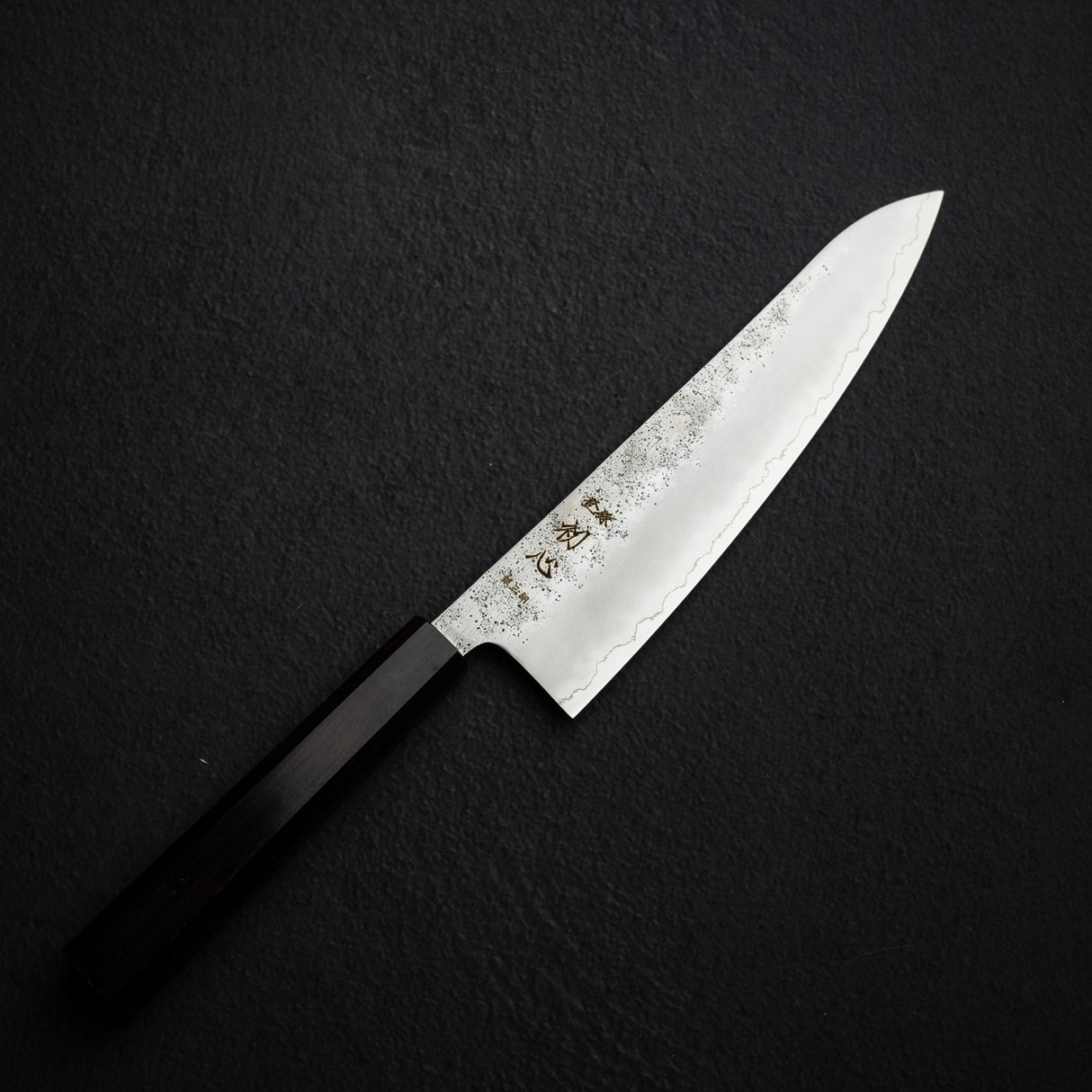 하츠코코로 긴레이 은삼강 나시지 규토(셰프나이프) 210mm 에보니 핸들