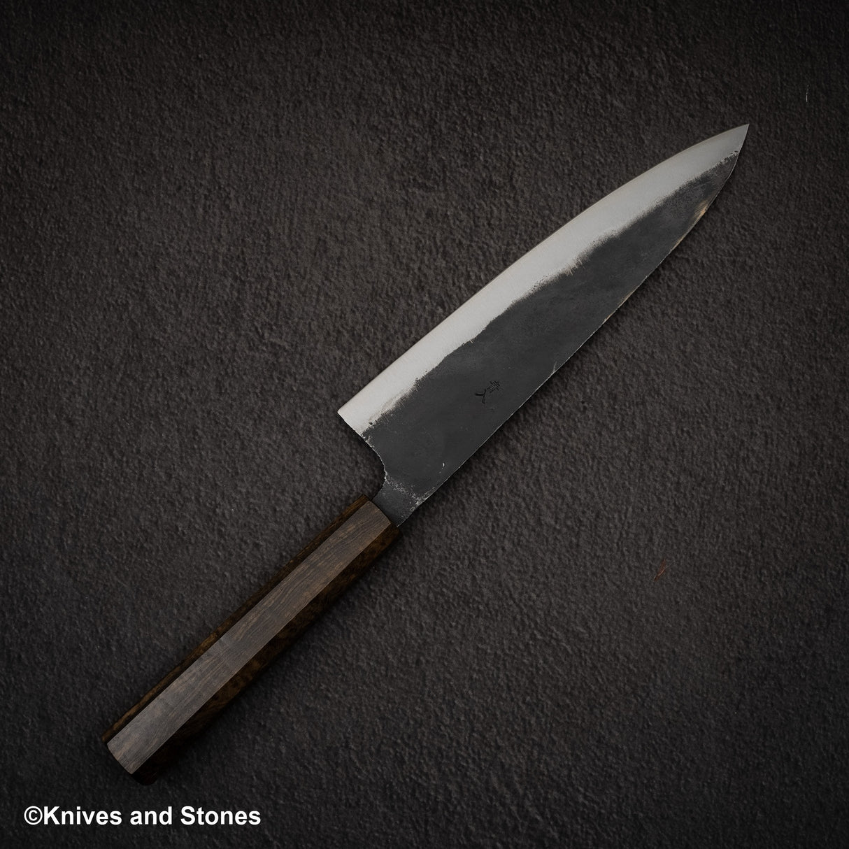 하츠코코로 쿠로가네 청2강 쿠로우치 규토(셰프나이프) 210mm 블랙 차카테