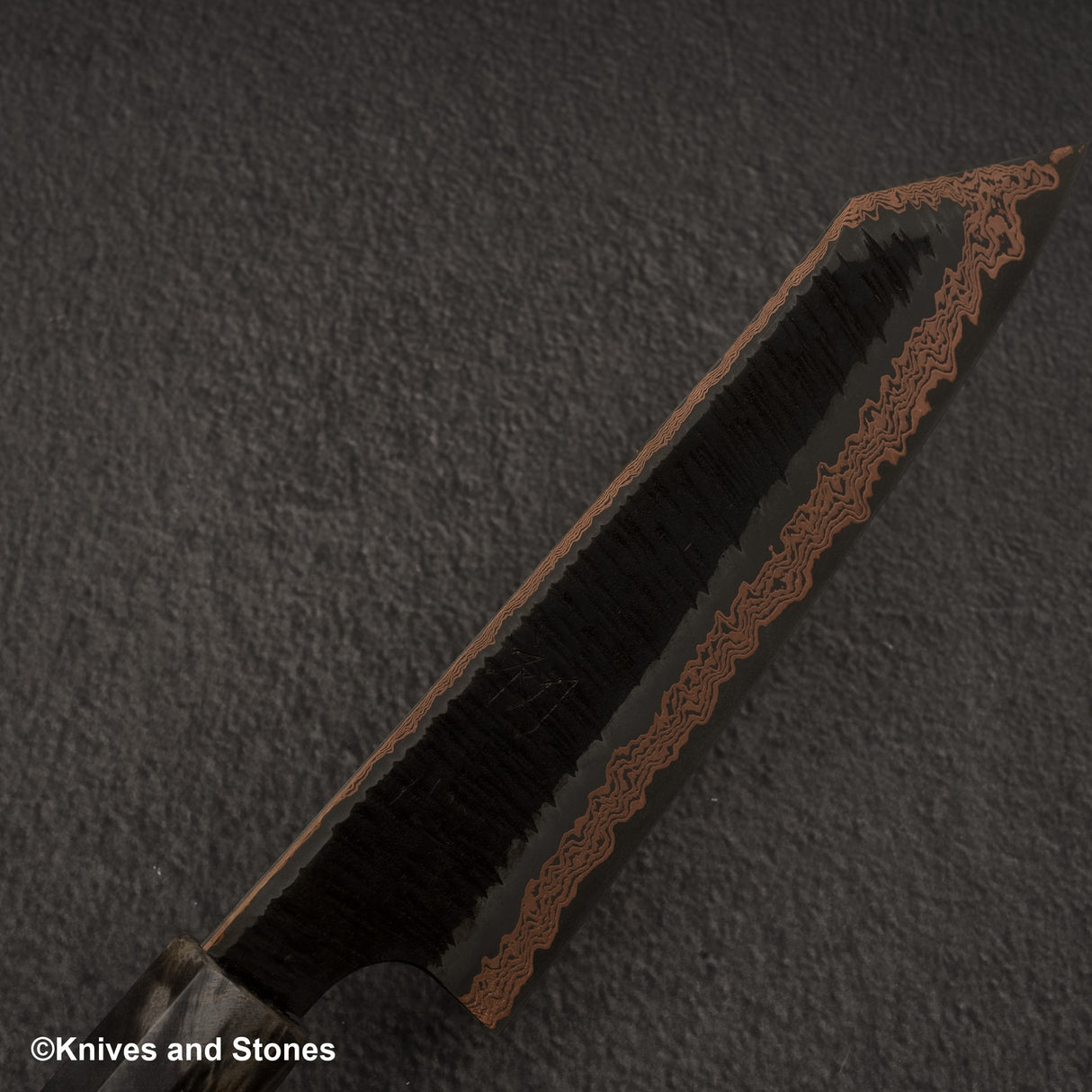 Hatsukokoro x Nigara Yorokobi SLD Copper Tsuchime Damascus Bunka 180mm Birch Handle