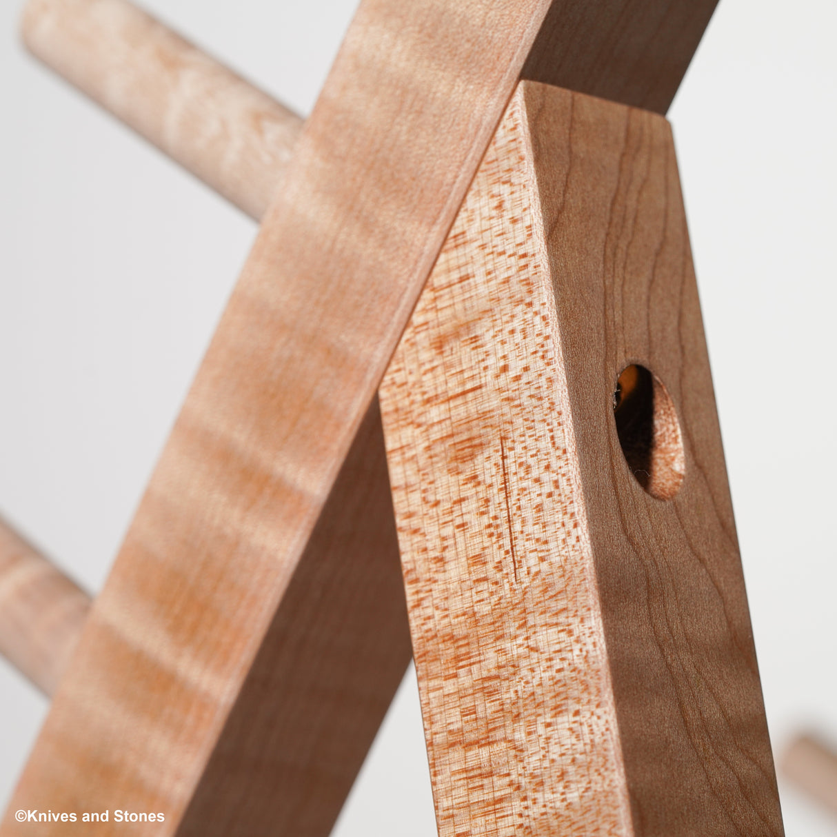 K&S Hardwood Knife Stand (Rack) 6 Slots